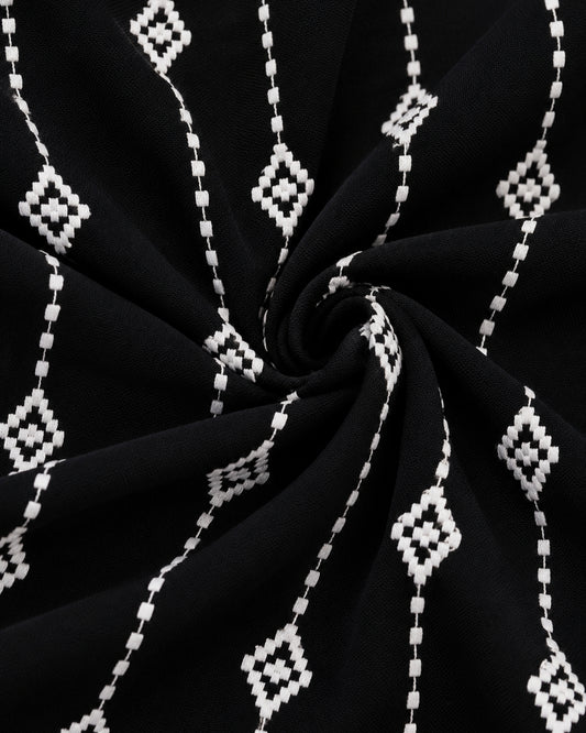 Blusa Bordada Geométrica Negro – detalle de tela