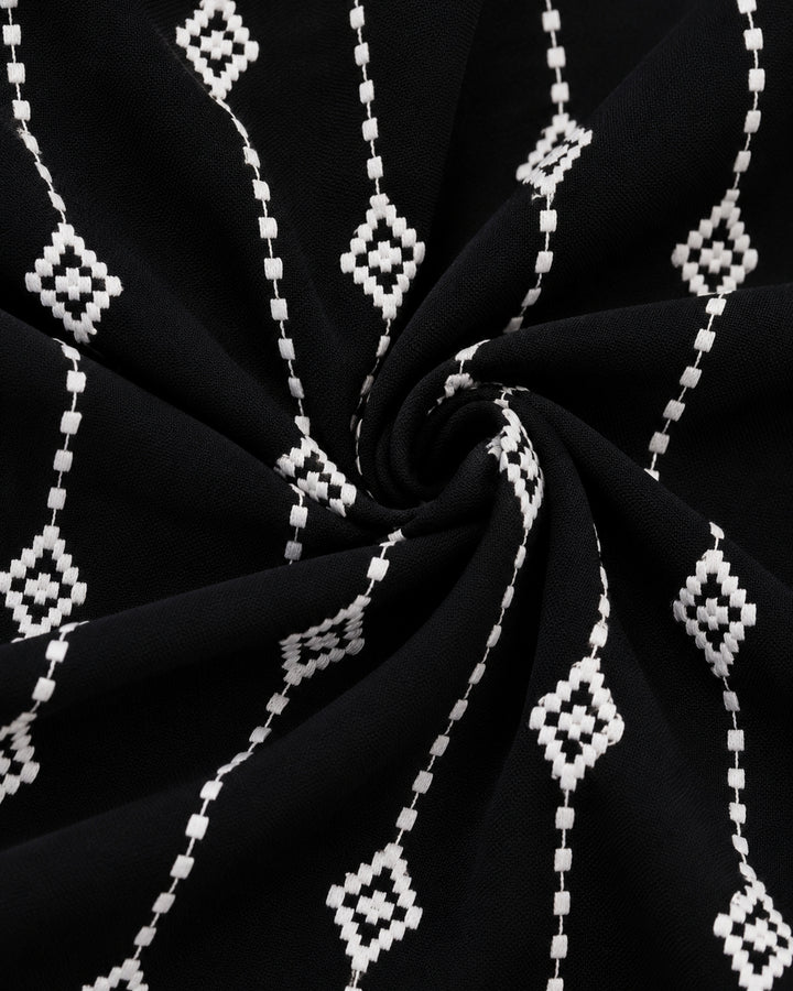 Blusa Bordada Geométrica Negro – detalle de tela