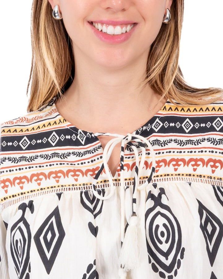 Blusa bohemia estampada Hueso