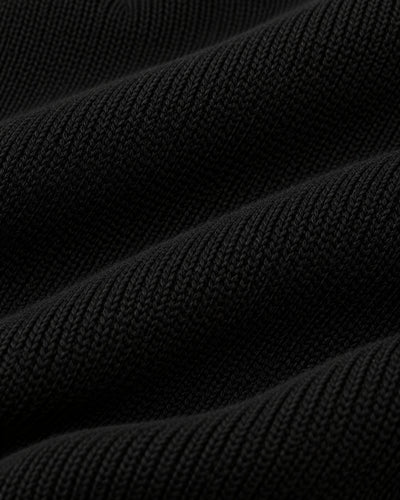 Suéter Canalé Botones Dorados Negro – detalle de tela
