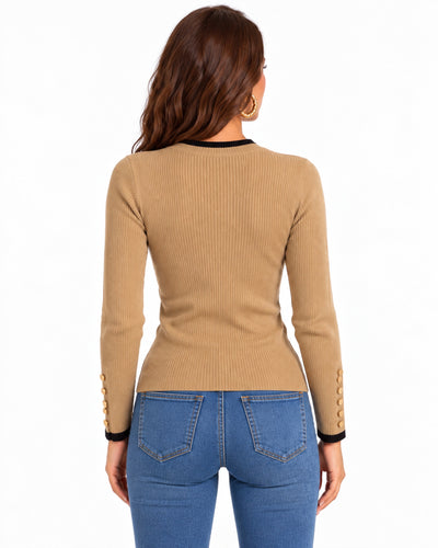 Suéter Canalé Botones Dorados Khaki – espalda
