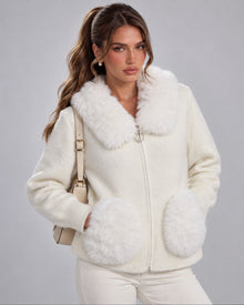 Cárdigan Cuello Peluche Blanco – frente