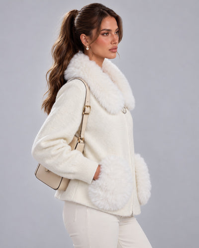 Cárdigan Cuello Peluche Blanco – lateral