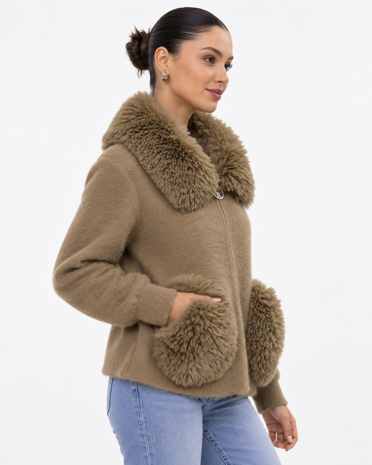 Cárdigan Cuello Peluche