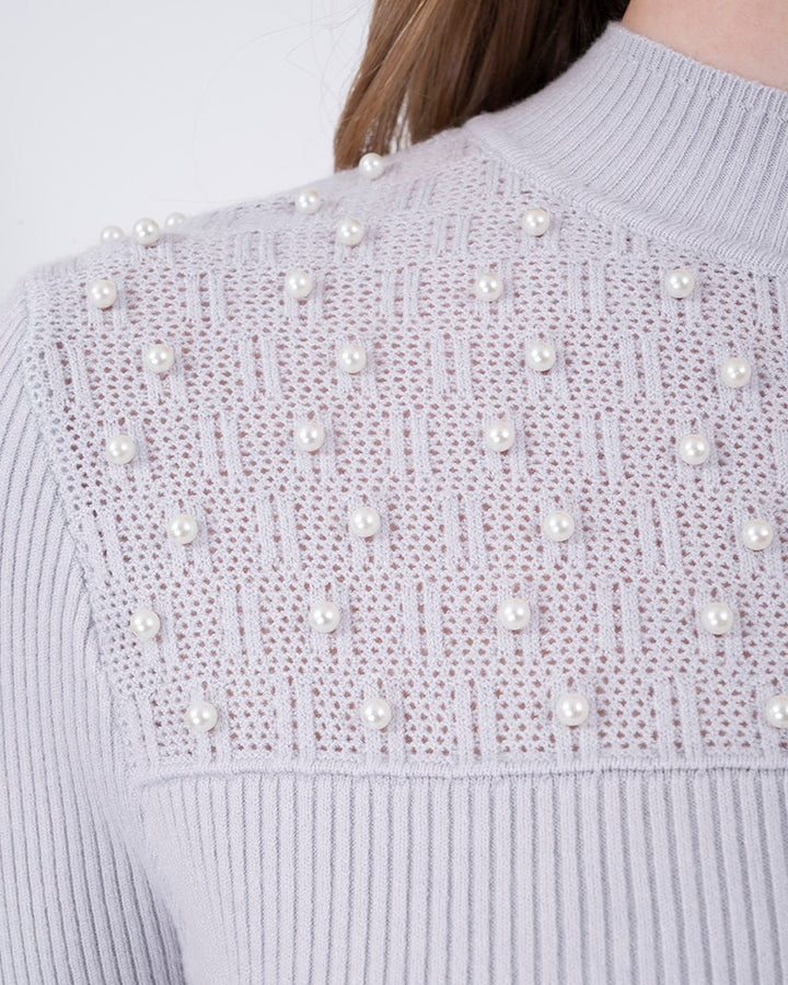 Suéter Perlas Elegante Gris – detalle de la prenda