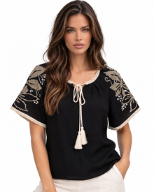 Blusa Bordada Borlas Negro – de frente