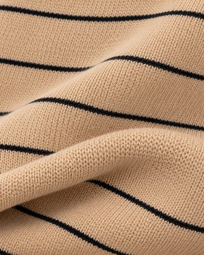 Conjunto Suéter Rayas Botones Dorados Khaki – detalle de tela