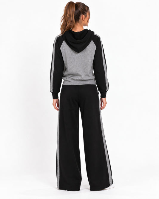 Conjunto Hoodie Pantalón Ancho Negro – espalda