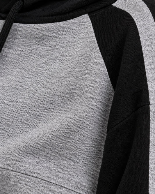 Conjunto Hoodie Pantalón Ancho Negro – detalle de tela