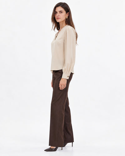 Blusa Satén Herraje Dorado Beige – cuerpo completo