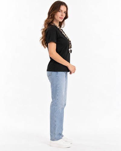 Playera Básica Aplicación Love Negro – cuerpo completo