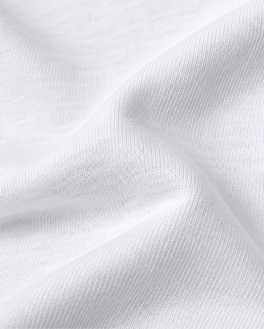 Playera Estampada Pedrería Blanco – detalle de tela