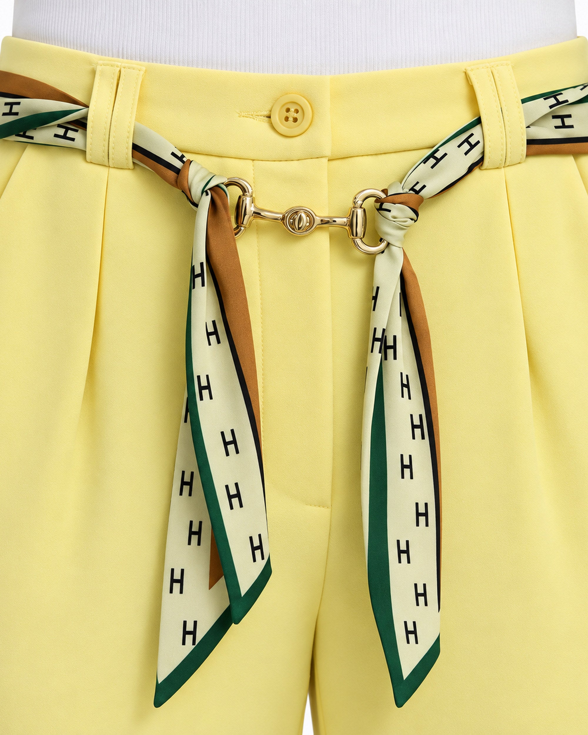 Pantalón Mascada Dorada Amarillo – detalle de la prenda