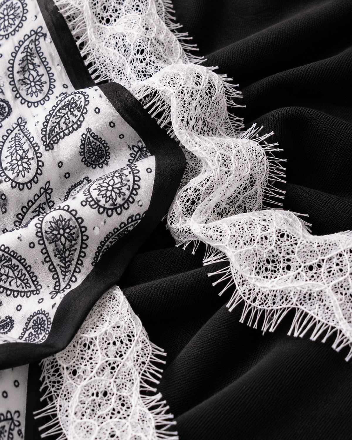 Blusa Mascada Paisley