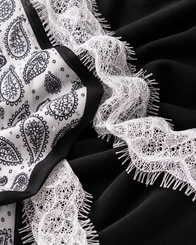 Blusa Mascada Paisley Negro – detalle de tela