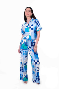 Azul