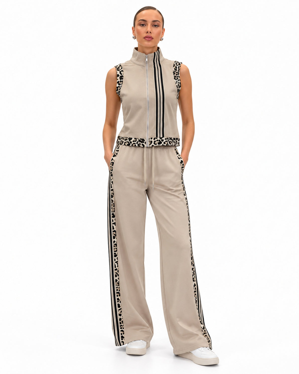 Conjunto Deportivo Franjas Animal Print