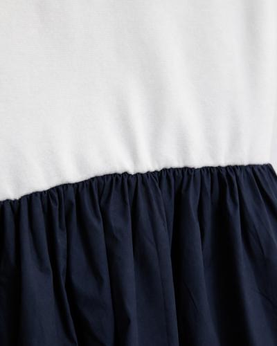 Vestido Midi Bicolor Franjas Blanco – detalle de tela