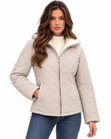 Chamarra Acolchada con Capucha Beige – frente