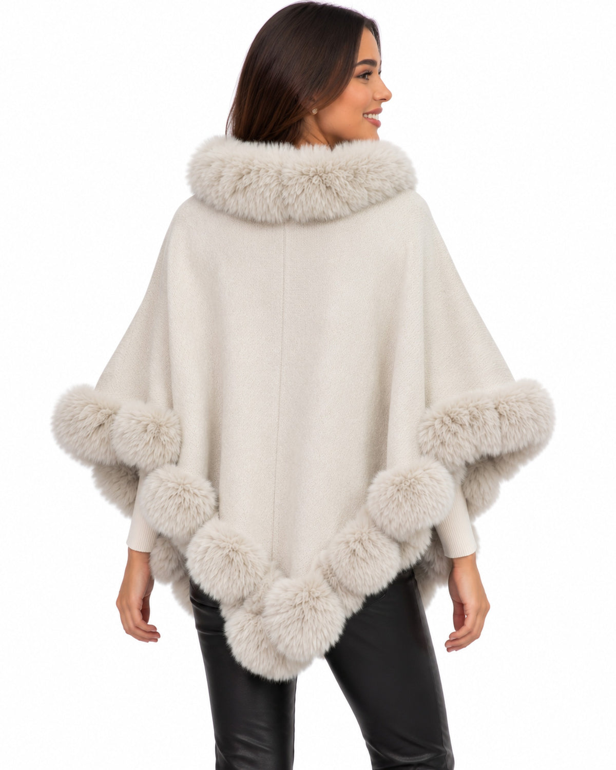 Capa con Capucha de Pelo