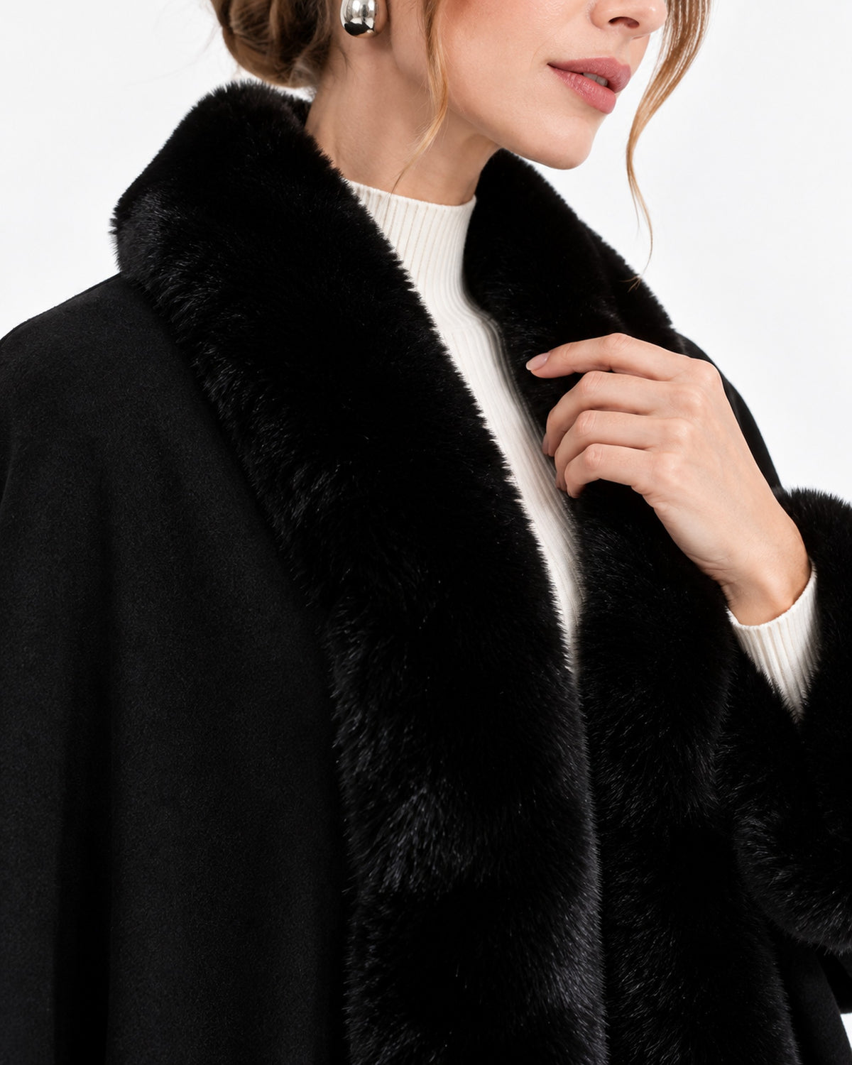 Capa Ribete de Pelo