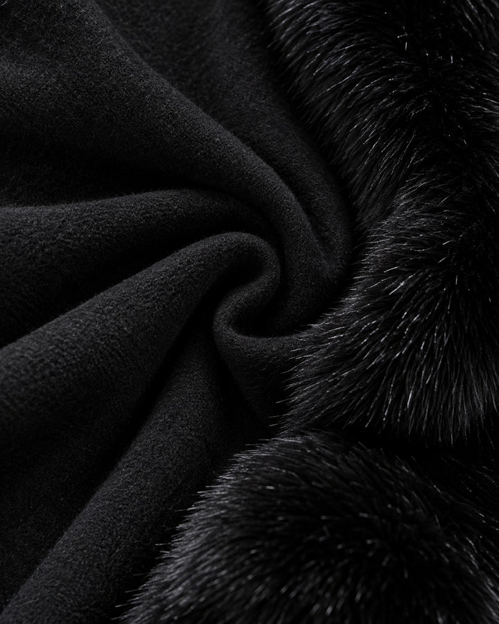 Capa Ribete de Pelo Negro – detalle de tela