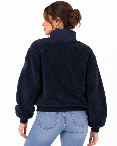 Chamarra Borrega Acolchada Azul – de espalda
