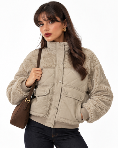 Chamarra Borrega Acolchada Beige – de frente