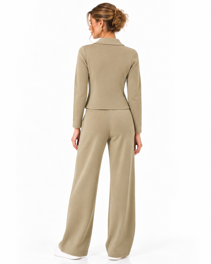 Conjunto Saco Botón Joya Khaki – espalda