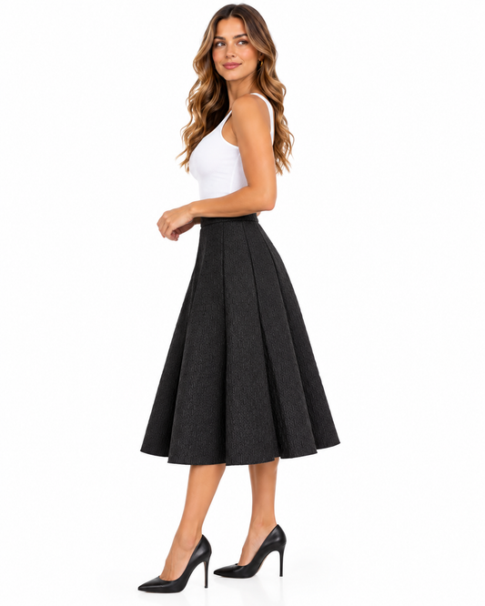 Falda Midi Plisada Vuelo Negro – vista lateral