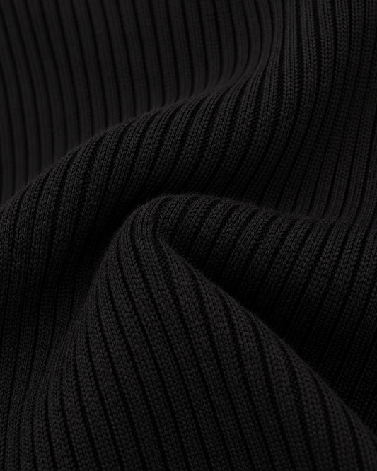 Conjunto Canalé Botones Joya Negro – detalle de tela