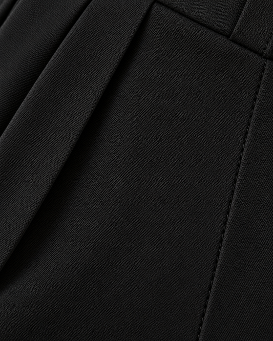 Pantalón Palazzo Pinzas Cinturón Negro – detalle de la tela