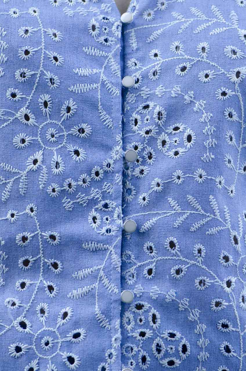 Azul