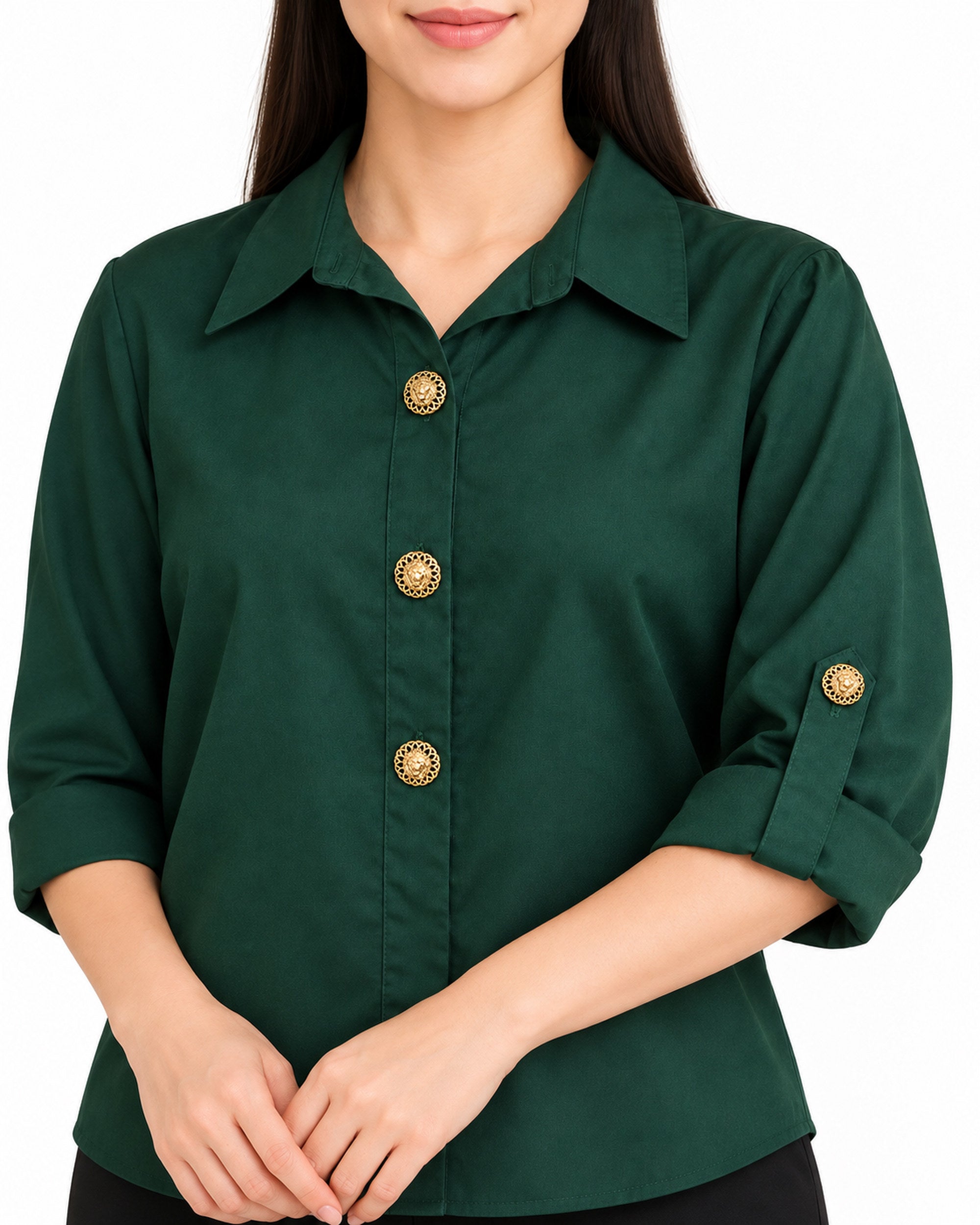 Camisera Botón Dorado Verde – detalle de la prenda