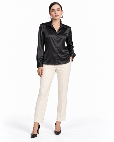 Blusa Satén Botón Joya Negro – frente