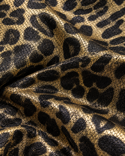 Blusa Animal Print Metálica Negro – detalle de tela