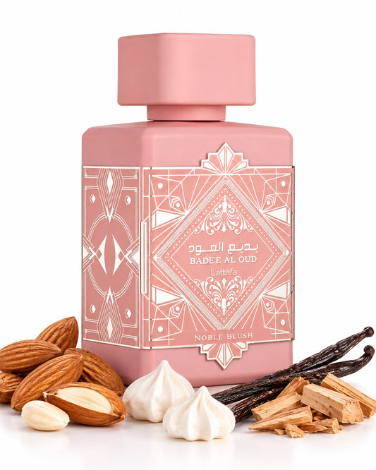 Badee Al Oud Noble Blush Eau de Parfum de Lattafa – frasco con sus notas: almendra, merengue, vainilla