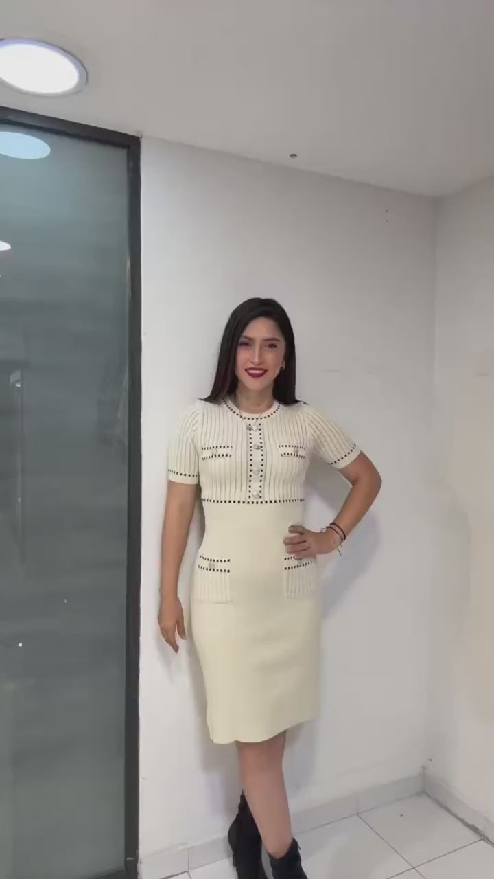 Vestido Midi Botones Joya – video