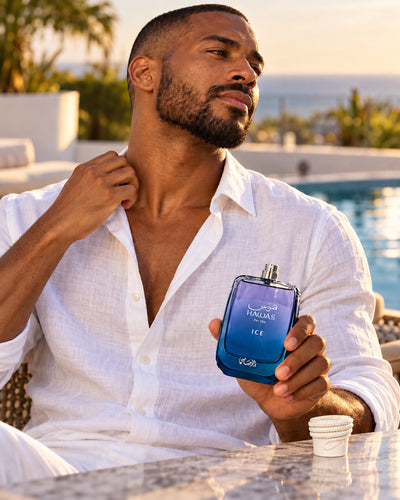 Hawas Ice Eau de Parfum de Rasasi – modelo con el perfume
